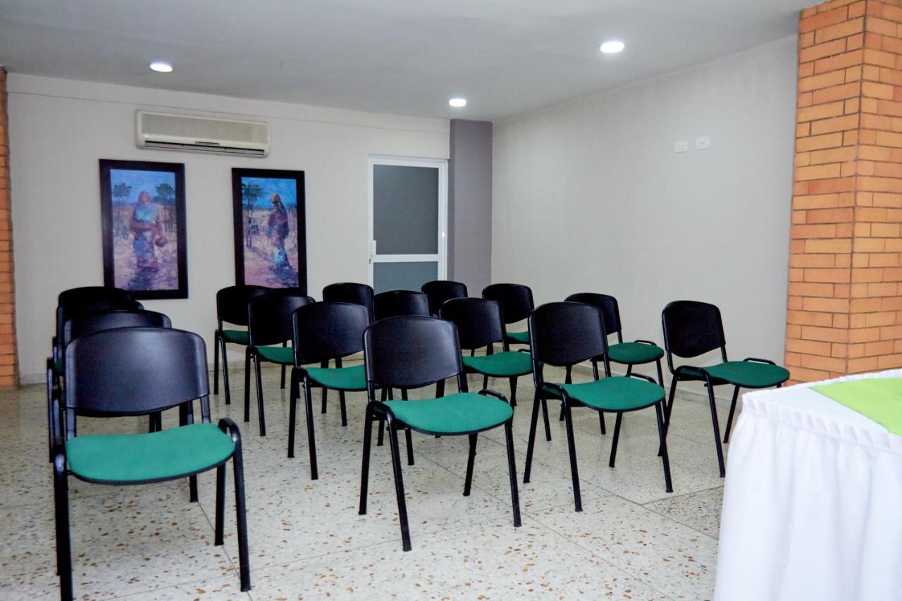 Hotel Torre Del Prado Barranquilla  Exteriör bild