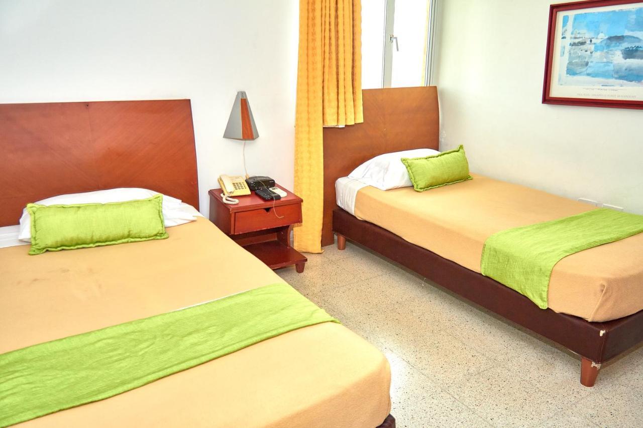 Hotel Torre Del Prado Barranquilla  Exteriör bild